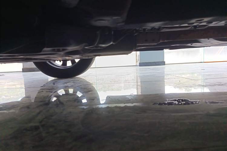 Used Kia KX5 2016 1.6T Automatic Two-Wheel Drive DLX Chassis Front Left
