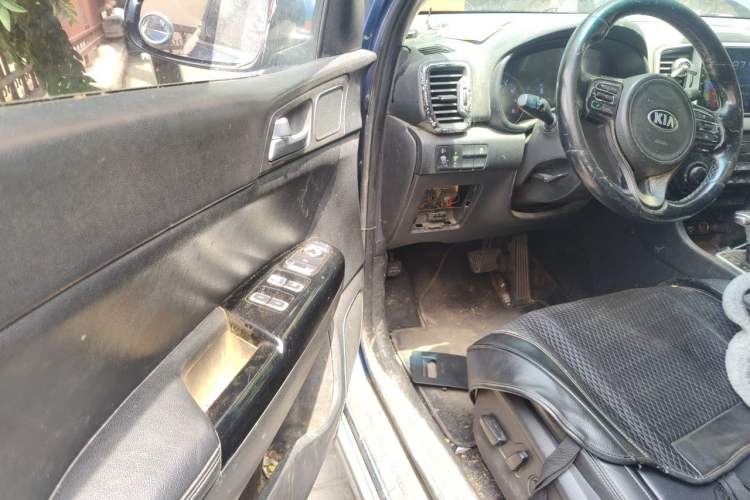 Used Kia KX5 2016 2.0L Automatic 2WD GLS Driver Seat