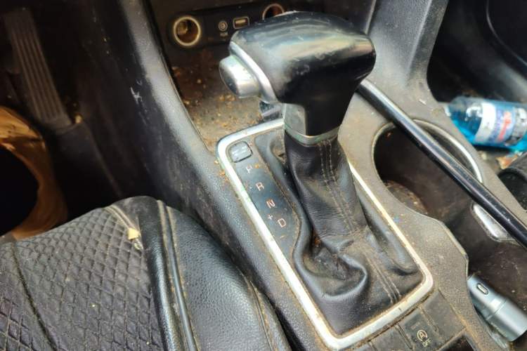 Used Kia KX5 2016 2.0L Automatic 2WD GLS Gear Lever