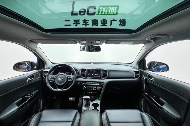 Used Kia KX5 2016 1.6T Automatic Two-Wheel Drive Premium Interior 1