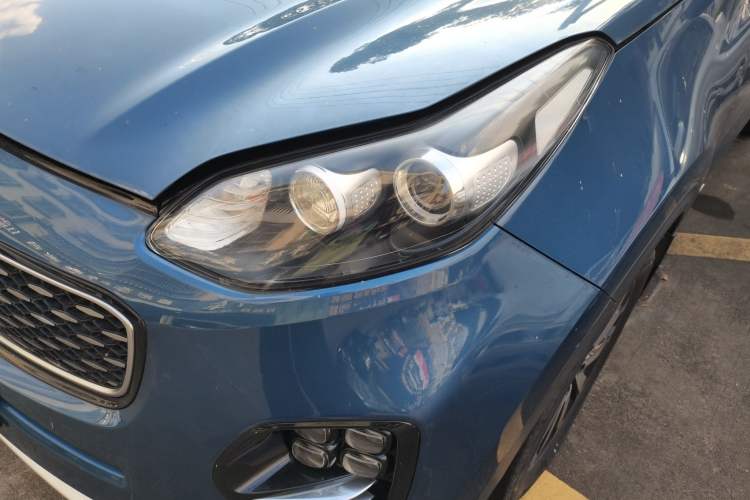 Used Kia KX5 2016 1.6T Automatic Two-Wheel Drive DLX Left Front Headlight