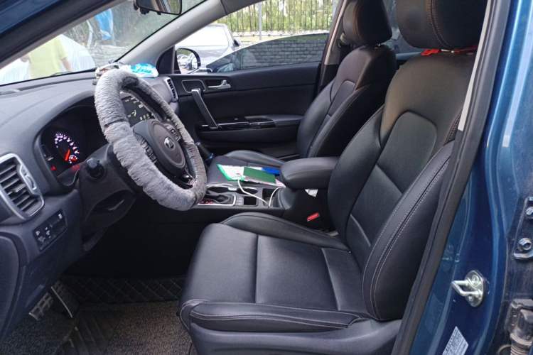 Used Kia KX5 2016 1.6T Automatic Two-Wheel Drive DLX Left Front Seat