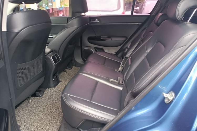 Used Kia KX5 2016 1.6T Automatic Two-Wheel Drive DLX Left Rear Seat