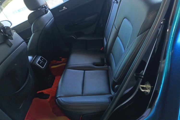 Used Kia KX5 2016 1.6T Automatic Two-Wheel Drive DLX Left Rear Seat