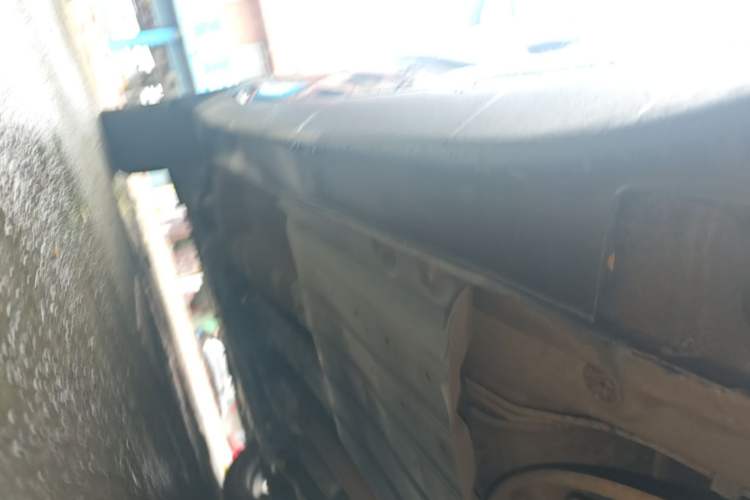 Used Kia KX5 2016 2.0L Automatic 2WD GLS Left Side Sill