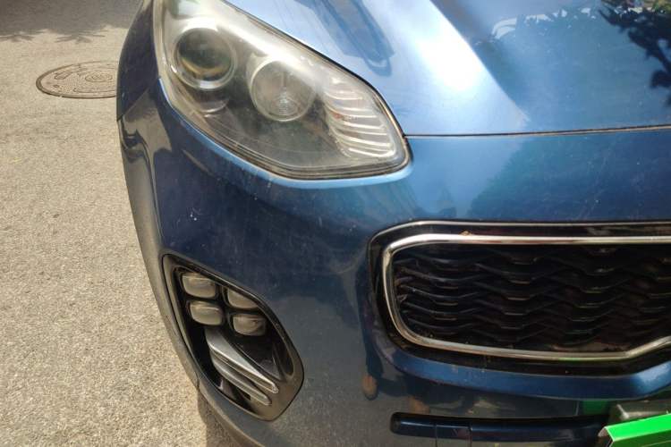 Used Kia KX5 2016 2.0L Automatic 2WD GLS Right Front Headlight