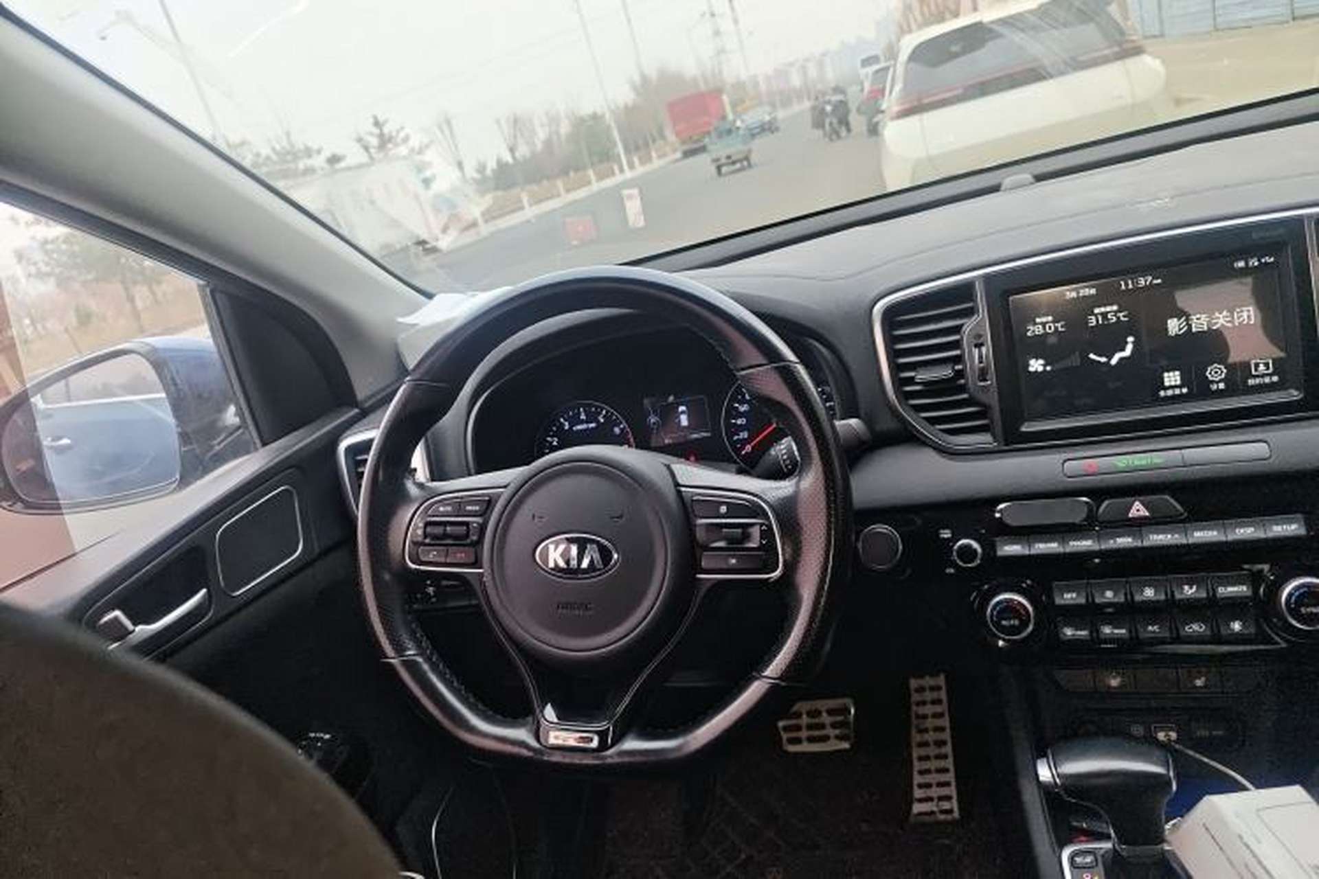 Used Kia KX5 2016 1.6T Automatic Two-Wheel Drive DLX Steering Wheel