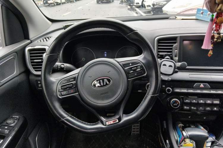 Used Kia KX5 2016 1.6T Automatic Two-Wheel Drive DLX Steering Wheel