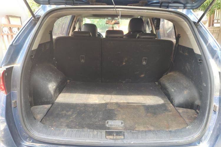 Used Kia KX5 2016 2.0L Automatic 2WD GLS Trunk