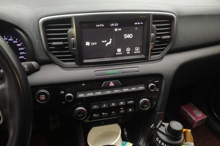 Used Kia KX5 2016 1.6T Automatic Two-Wheel Drive Premium Audio And AC Panel