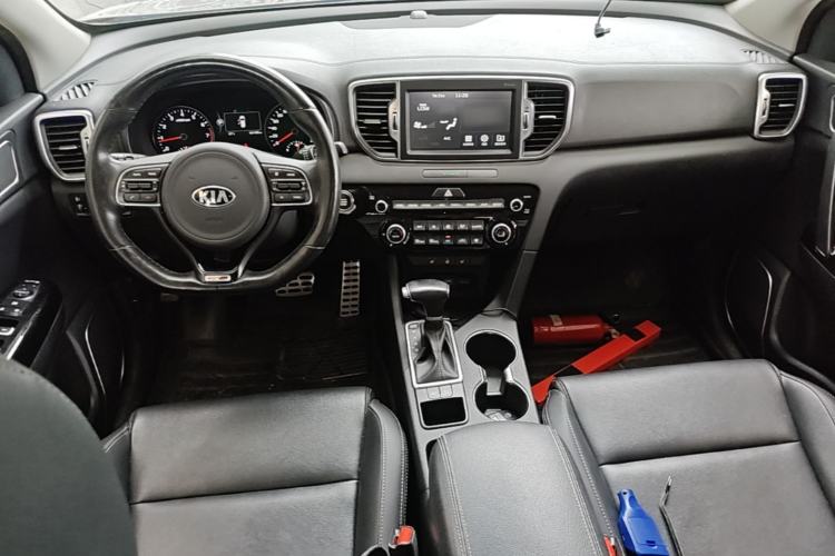 Used Kia KX5 2016 1.6T Automatic Two-Wheel Drive Premium Center Console