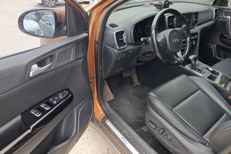 Used Kia KX5 2016 2.0L Automatic 2WD Premium Driver Seat