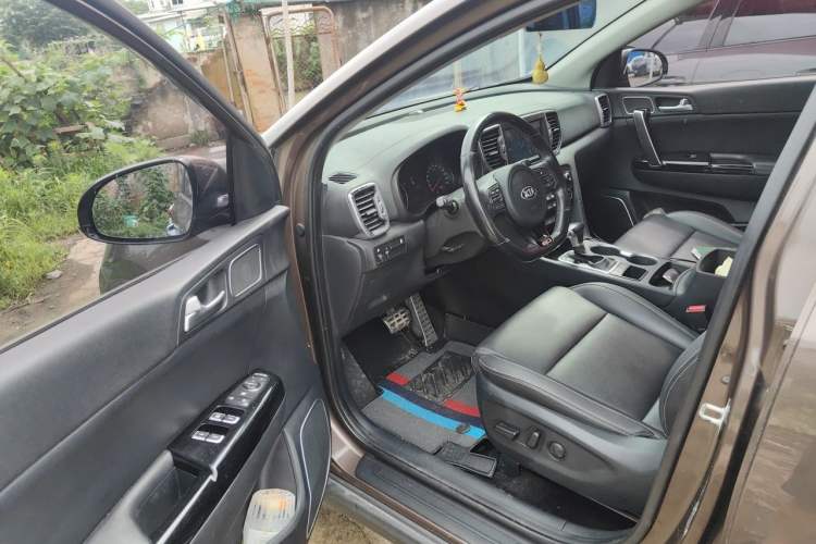 Used Kia KX5 2016 1.6T Automatic Two-Wheel Drive Premium Driver Seat