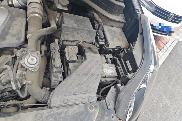 Used Kia KX5 2016 1.6T Automatic Two-Wheel Drive Premium Engine Bay Left