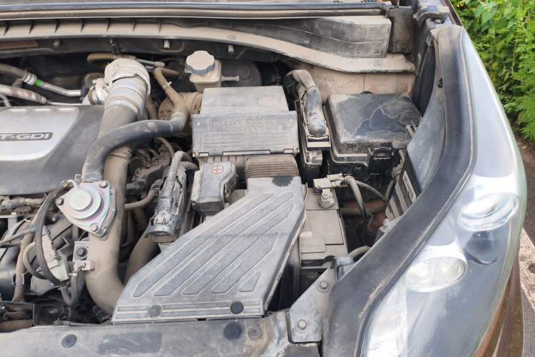 Used Kia KX5 2016 1.6T Automatic Two-Wheel Drive Premium Engine Bay Left