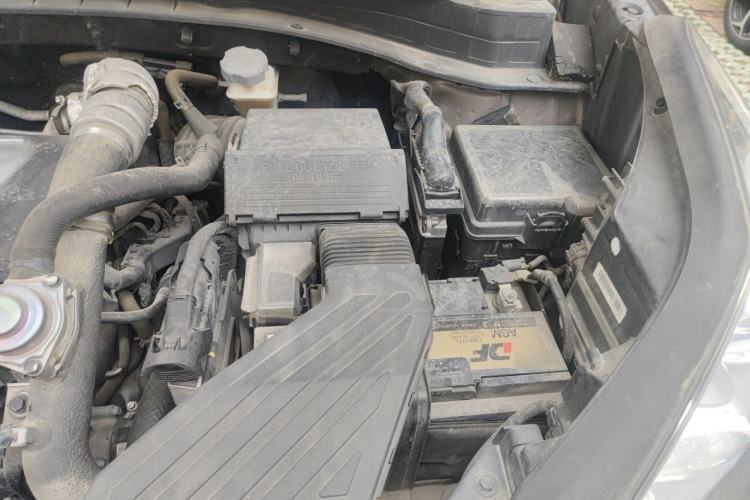 Used Kia KX5 2016 1.6T Automatic Two-Wheel Drive Premium Engine Bay Left