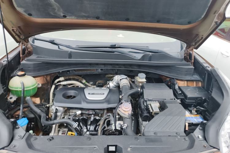 Used Kia KX5 2016 1.6T Automatic Two-Wheel Drive DLX Engine Bay