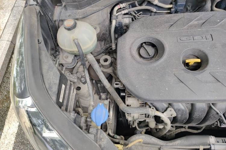 Used Kia KX5 2016 2.0L Automatic 2WD GLS Engine Bay Right