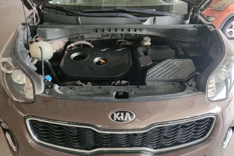 Used Kia KX5 2016 2.0L Automatic 2WD GLS Engine Bay