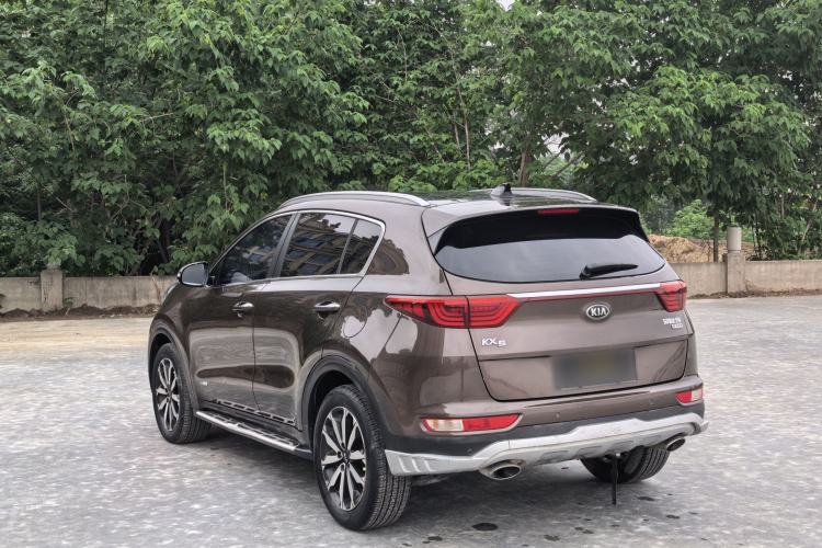 Used Kia KX5 2016 1.6T Automatic Two-Wheel Drive Premium Exterior 3