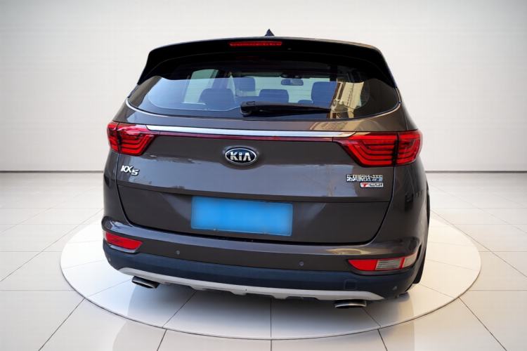 Used Kia KX5 2016 1.6T Automatic Two-Wheel Drive DLX Exterior 4
