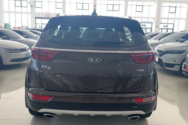 Used Kia KX5 2016 2.0L Automatic 2WD Premium Exterior 4