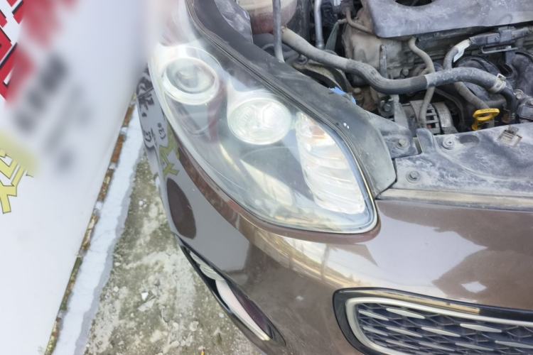Used Kia KX5 2016 1.6T Automatic Two-Wheel Drive DLX Exterior 6