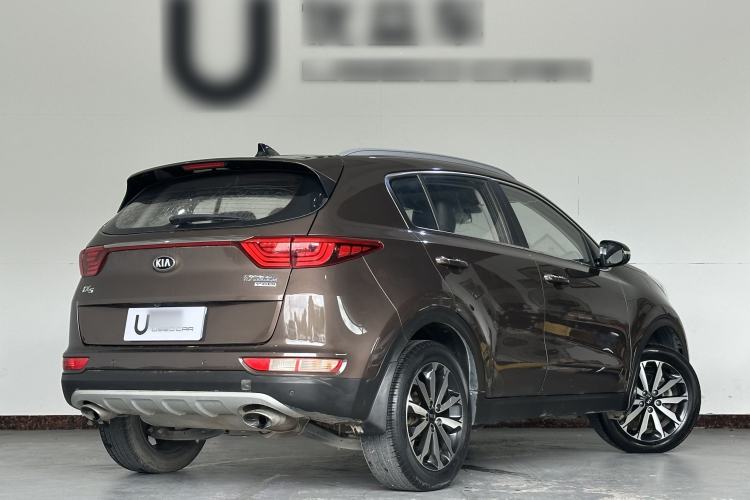 Used Kia KX5 2016 1.6T Automatic Two-Wheel Drive DLX Exterior 8