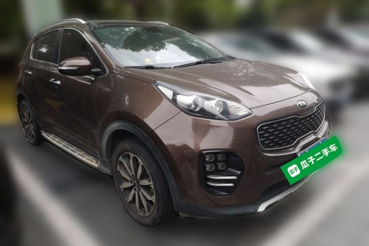 Used Kia KX5 2016 1.6T Automatic Two-Wheel Drive Premium Front Right 45 Deg