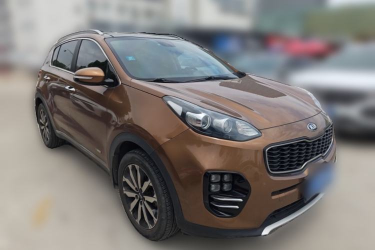 Used Kia KX5 2016 2.0L Automatic 2WD Premium Front Right 45 Deg