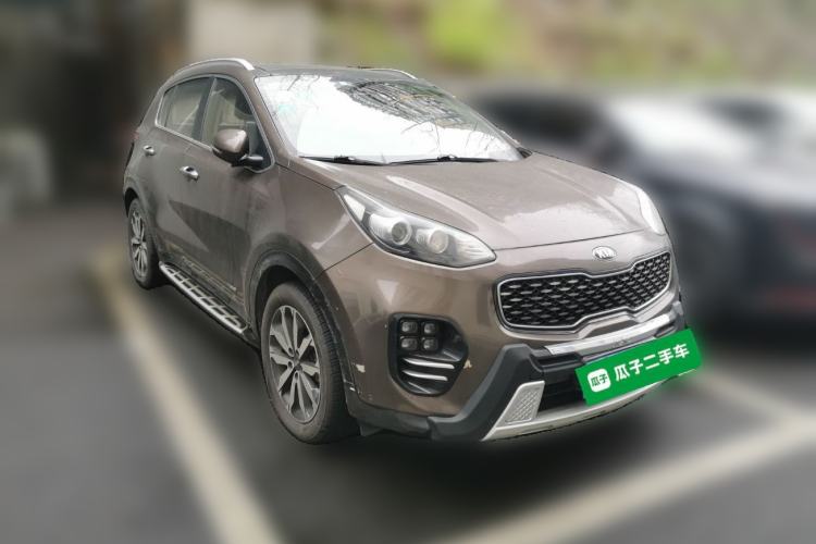 Used Kia KX5 2016 1.6T Automatic Two-Wheel Drive DLX Front Right 45 Deg