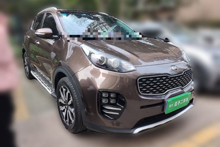 Used Kia KX5 2016 1.6T Automatic Two-Wheel Drive DLX Front Right 45 Deg