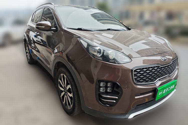 Used Kia KX5 2016 1.6T Automatic Two-Wheel Drive DLX Front Right 45 Deg