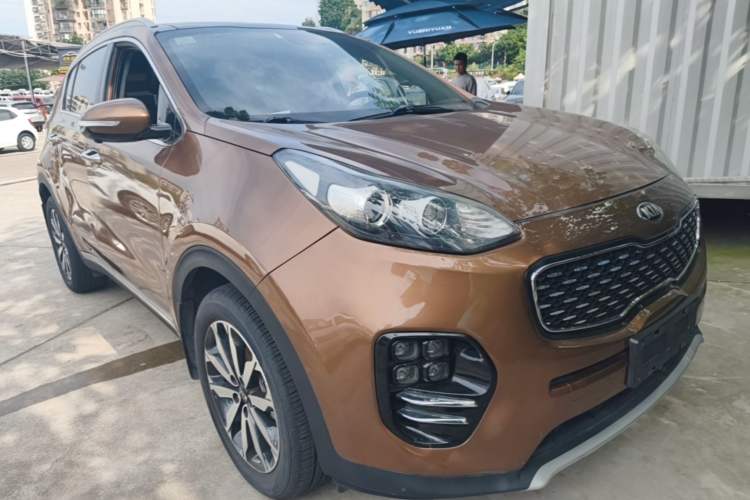 Used Kia KX5 2016 1.6T Automatic Two-Wheel Drive Premium Front Right 45 Deg