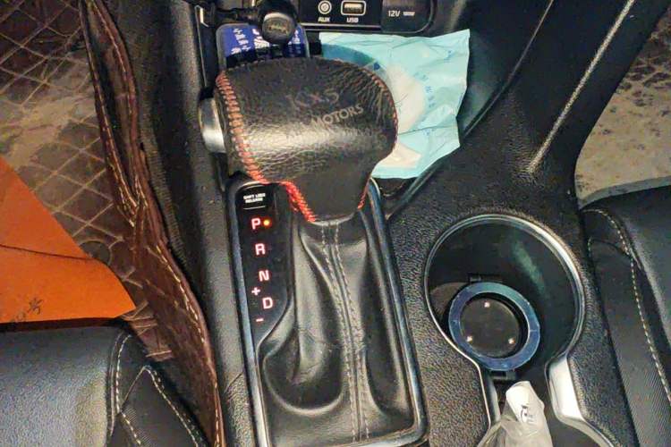 Used Kia KX5 2016 2.0L Automatic 2WD GLS Gear Lever