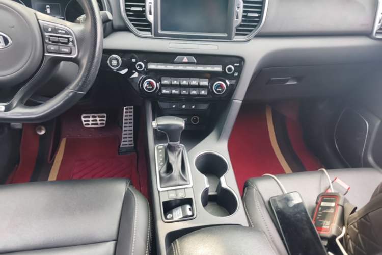 Used Kia KX5 2016 1.6T Automatic Two-Wheel Drive Premium Gear Lever