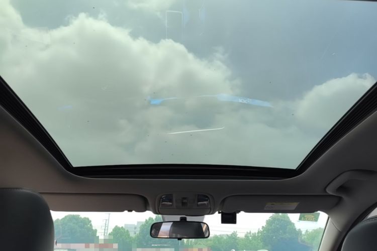 Used Kia KX5 2016 1.6T Automatic Two-Wheel Drive DLX Headliner