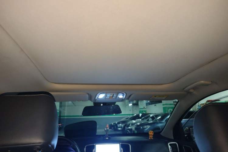 Used Kia KX5 2016 2.0L Automatic 2WD GLS Headliner