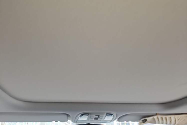 Used Kia KX5 2016 1.6T Automatic Two-Wheel Drive Premium Headliner