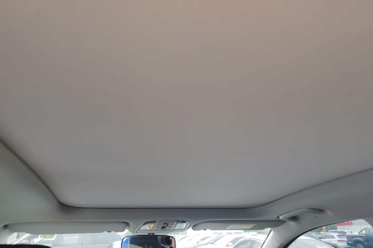 Used Kia KX5 2016 1.6T Automatic Two-Wheel Drive DLX Headliner