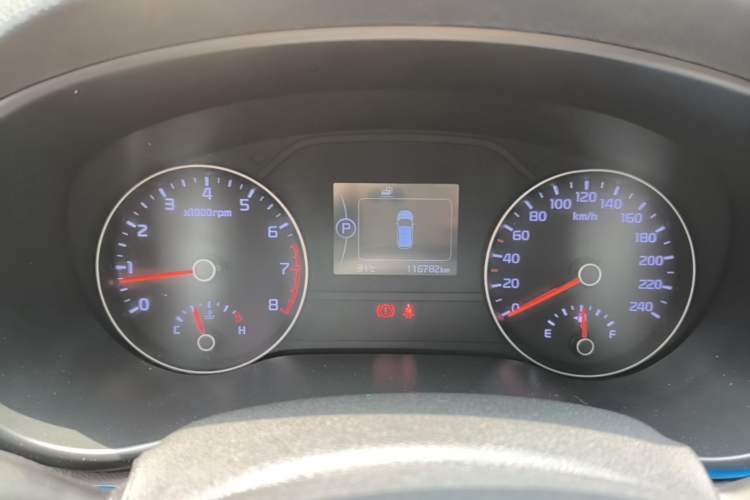 Used Kia KX5 2016 1.6T Automatic Two-Wheel Drive DLX Instrument Cluster