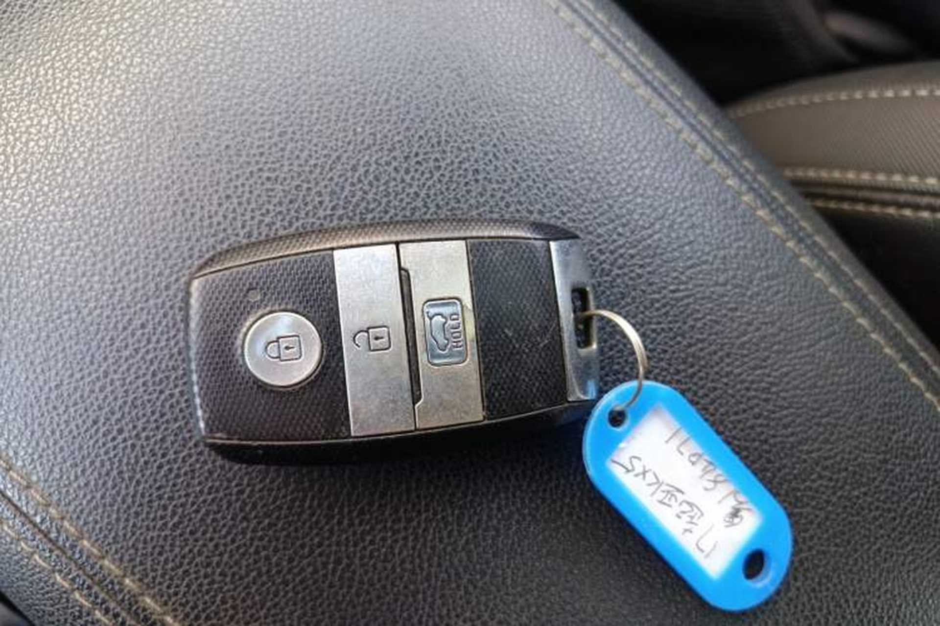 Used Kia KX5 2016 1.6T Automatic Two-Wheel Drive DLX Interior 1