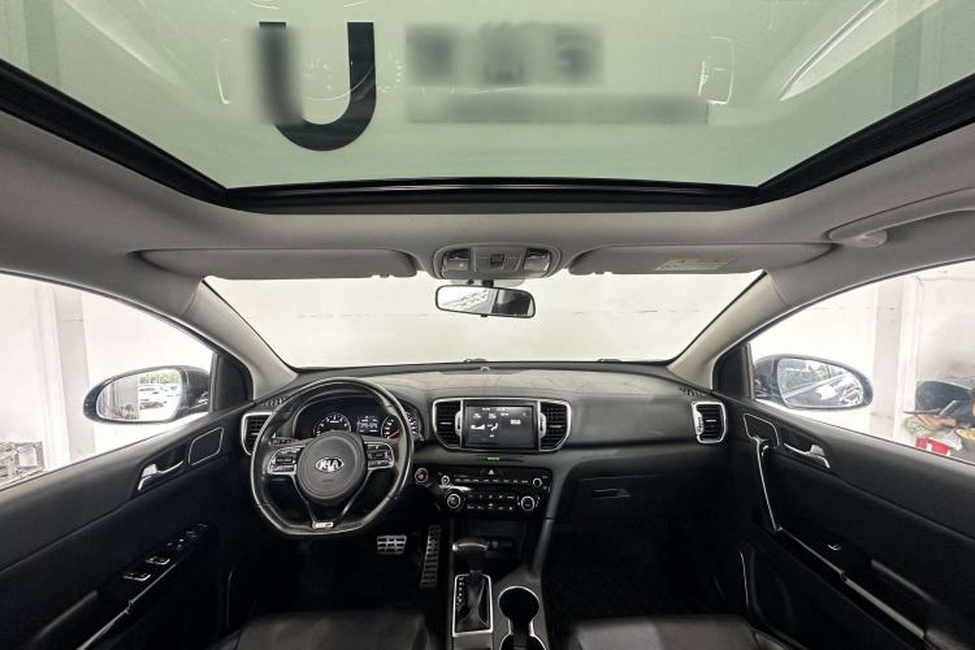 Used Kia KX5 2016 1.6T Automatic Two-Wheel Drive DLX Interior 4