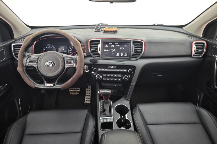 Used Kia KX5 2016 1.6T Automatic Two-Wheel Drive DLX Interior 4