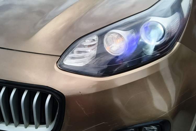 Used Kia KX5 2016 1.6T Automatic Two-Wheel Drive DLX Left Front Headlight