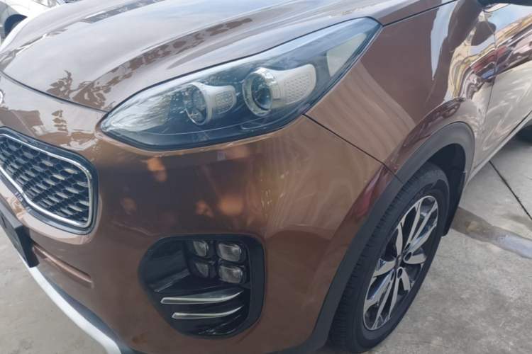 Used Kia KX5 2016 1.6T Automatic Two-Wheel Drive Premium Left Front Headlight