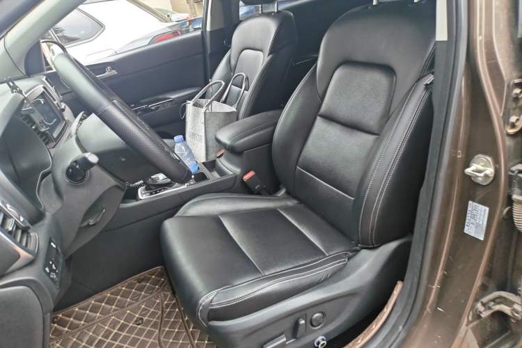 Used Kia KX5 2016 1.6T Automatic Two-Wheel Drive Premium Left Front Seat