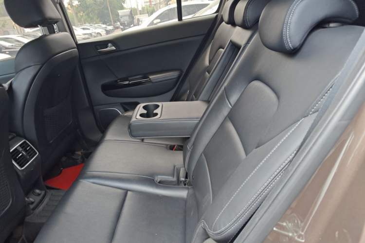 Used Kia KX5 2016 1.6T Automatic Two-Wheel Drive DLX Left Rear Seat