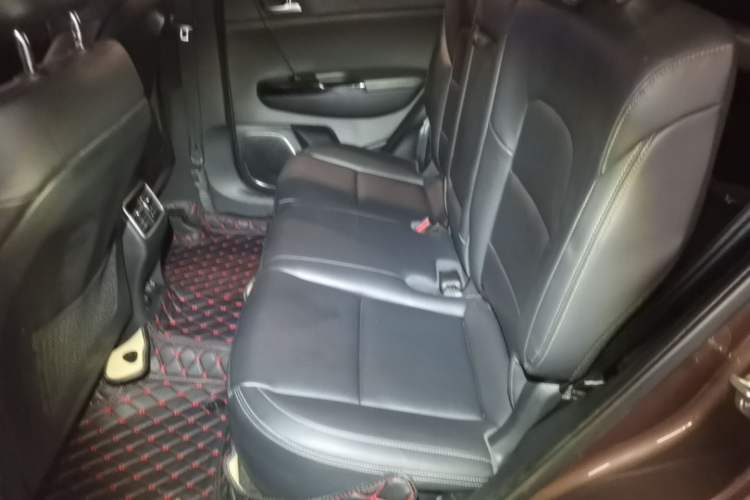 Used Kia KX5 2016 2.0L Automatic 2WD Premium Left Rear Seat