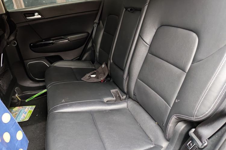 Used Kia KX5 2016 1.6T Automatic Two-Wheel Drive DLX Left Rear Seat